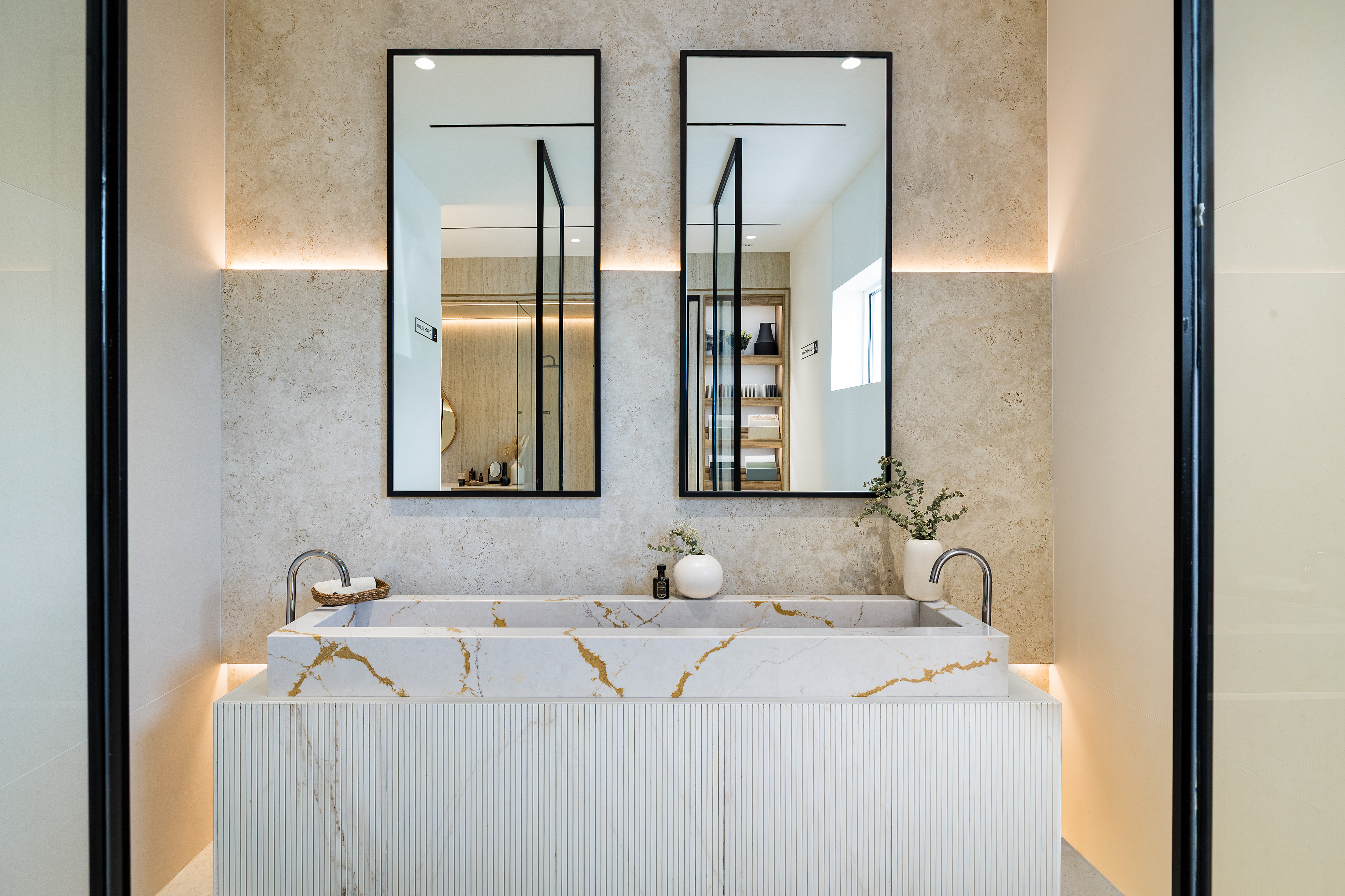 <a target='_blank' href='https://www.cosentino.com/en-ca/inspiration/projects/cosentino-city-richmond'>Cosentino City Richmond</a>