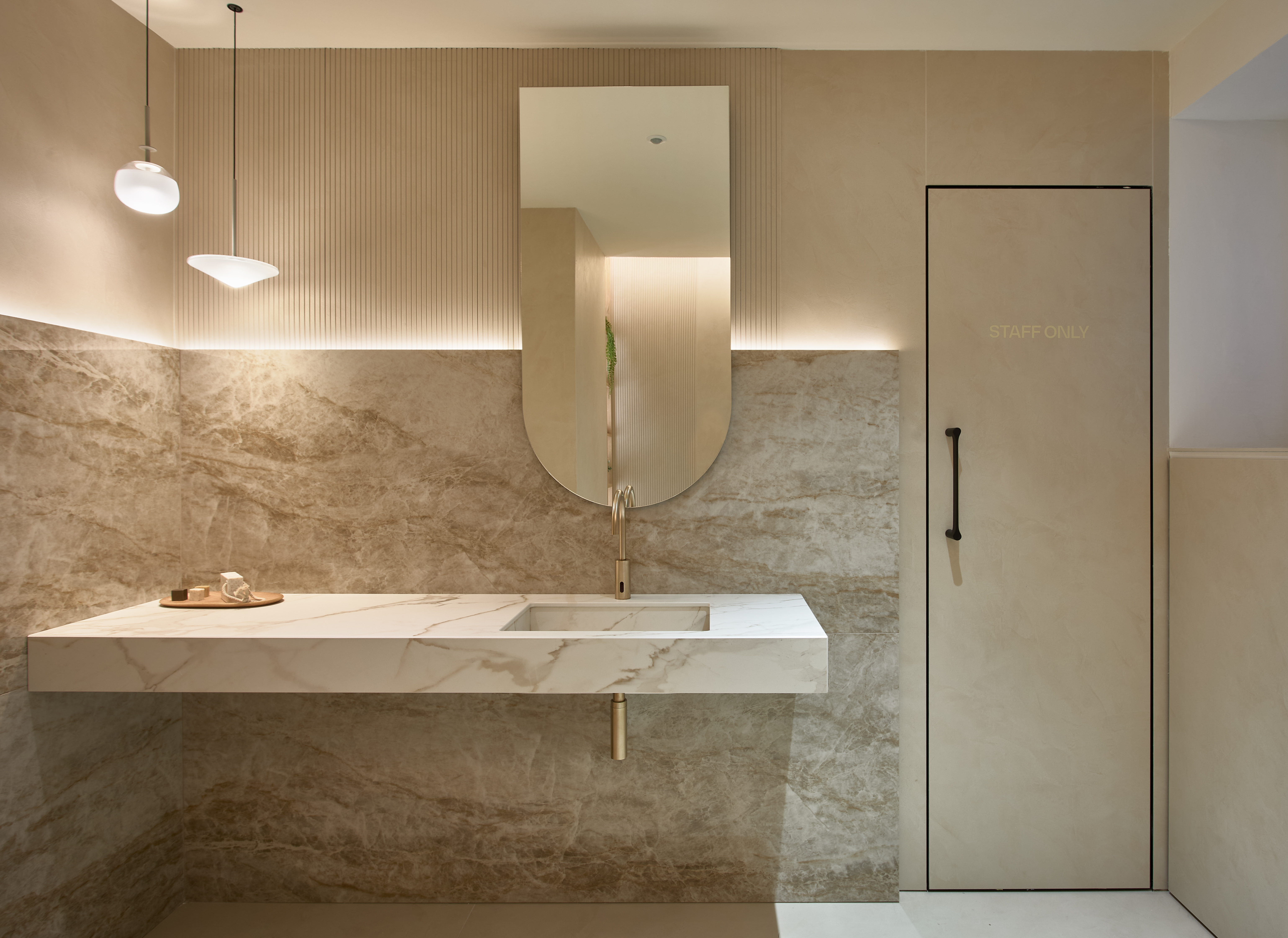 <a target='_blank' href='https://www.cosentino.com/nl-nl/inspiratie/projecten/cosentino-city-munich'>Cosentino City Munich</a>