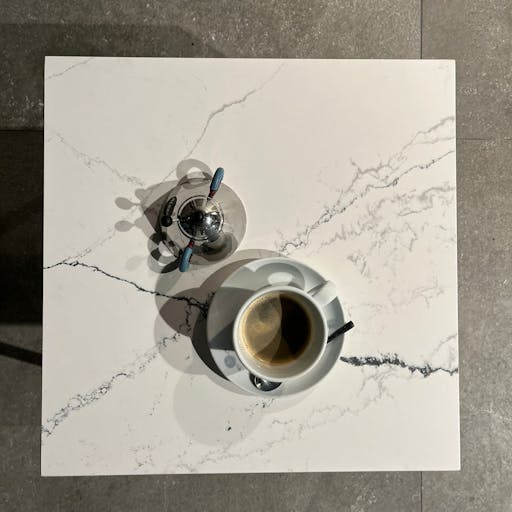 Coffetable Silestone Ethereal Noctis