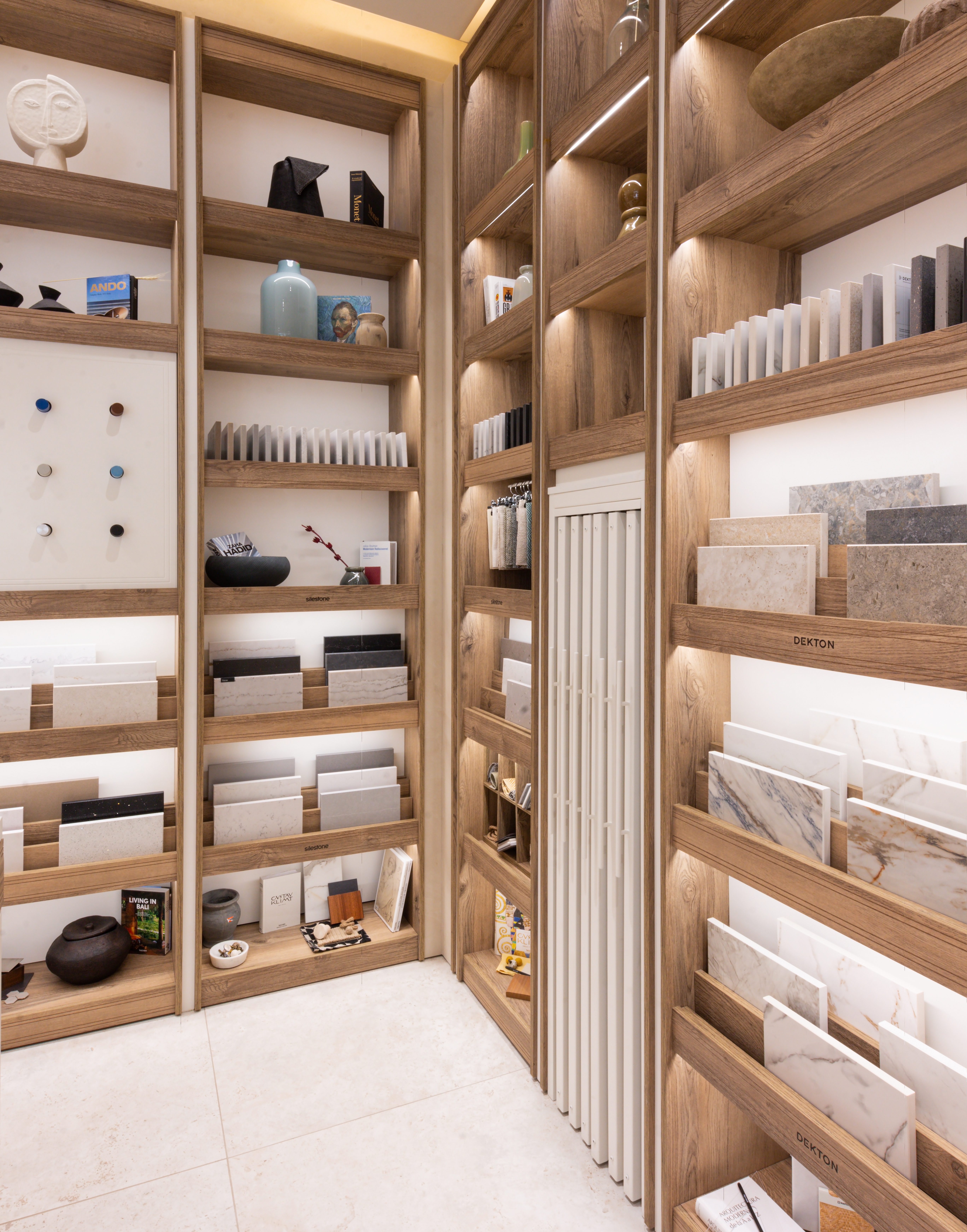 <a target='_blank' href='https://www.cosentino.com/en-ca/inspiration/projects/cosentino-city-mexico-city'>Cosentino City Mexico City</a>