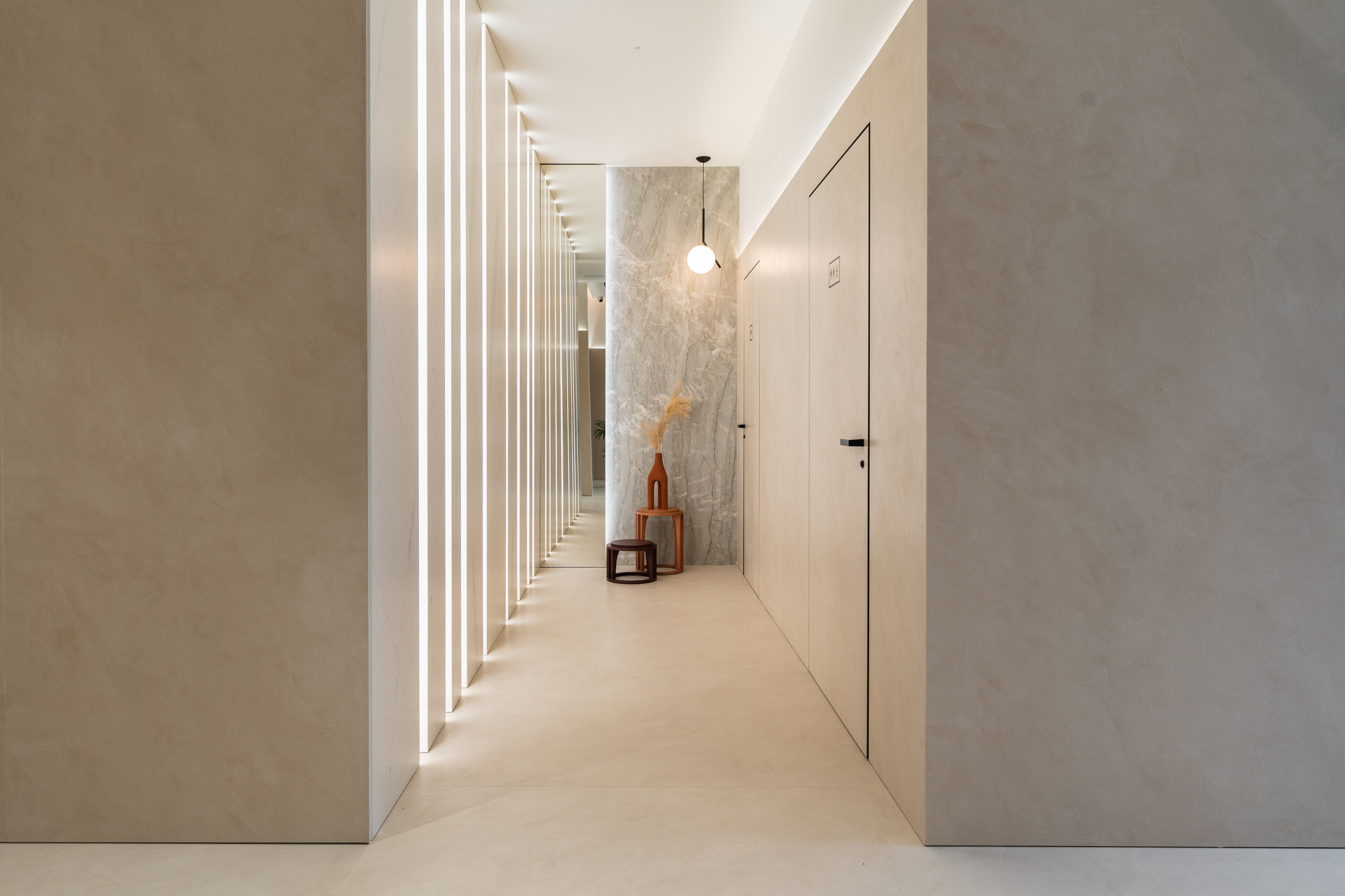 <a target='_blank' href='https://www.cosentino.com/nl-nl/inspiratie/projecten/cosentino-city-amberes'>Cosentino City Amberes</a>