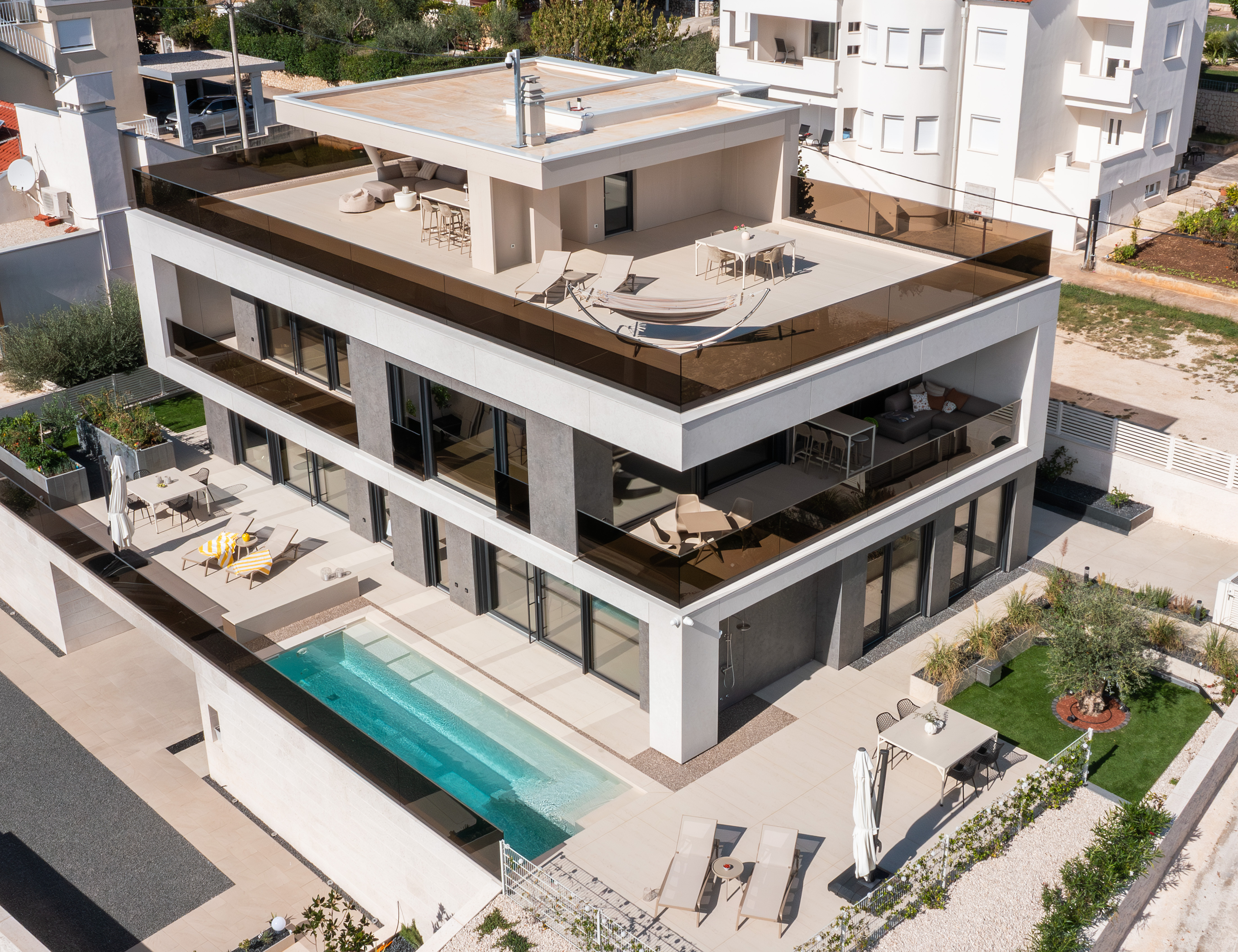 <a target='_blank' href='https://www.cosentino.com/inspiration/projects/villa-noehmer'>Villa Nöhmer</a>