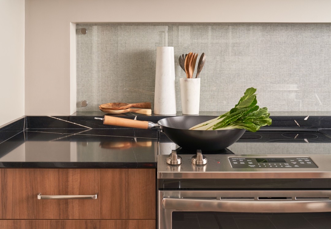 Bachelor Kitchen