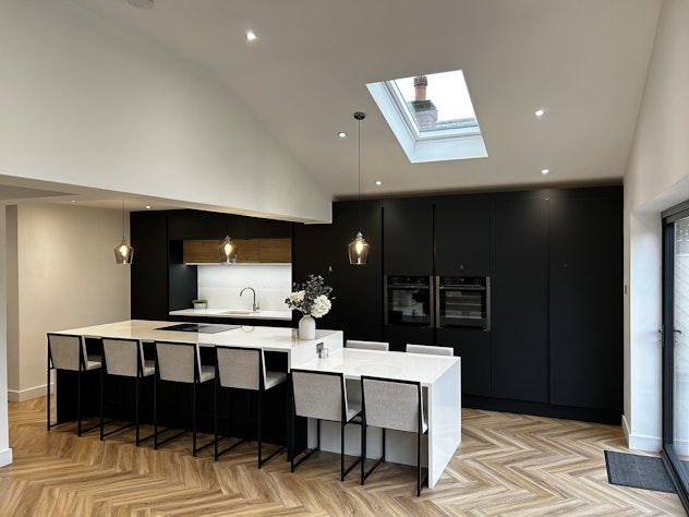 Bespoke made to measure kitchen from our luxury ‘True Handleless’ Range